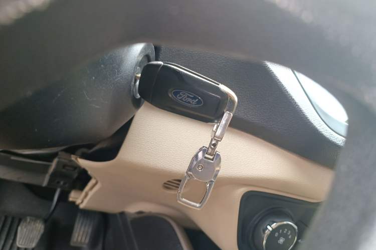 Used Ford Escort 2015 1.5L Manual Comfort Model