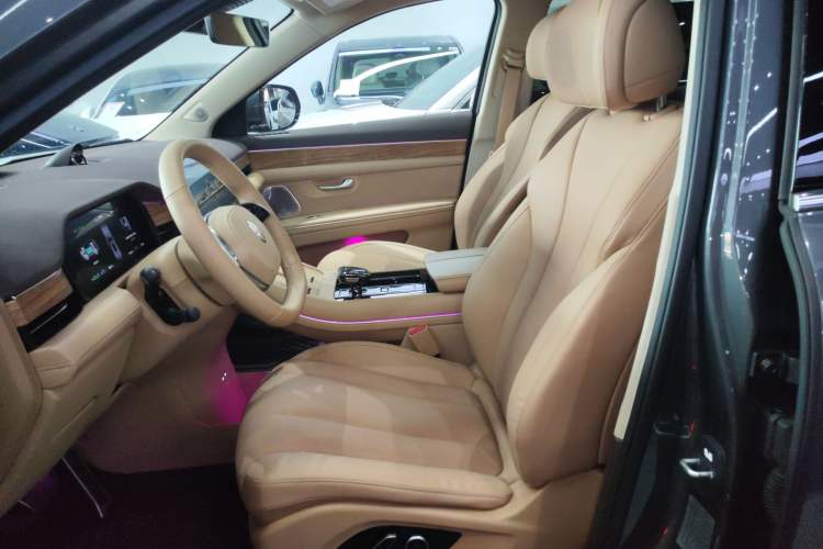 Used Hima AITO M7 2024 1.5T Intelligent Driving Rear-Drive Pro Version 5 Seats Left Front Seat