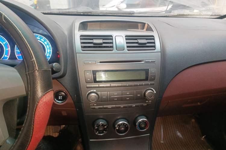 Used BYD L3 2015 Energy-Efficient Model 1.5L Manual Comfort Edition