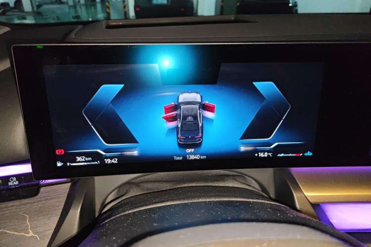 Used BMW 5 Series 2025 530Li Luxury Edition M Sport Package
