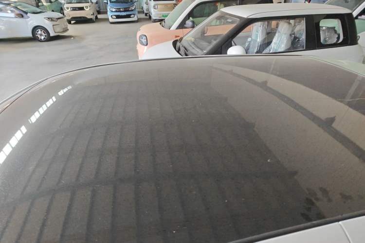 Used Chery Little Ant 2022 Revised Version Sweet Pink Edition Half-Sugar Version Lithium Iron Phosphate 30.7 kWh 30 kW 301 km Roof