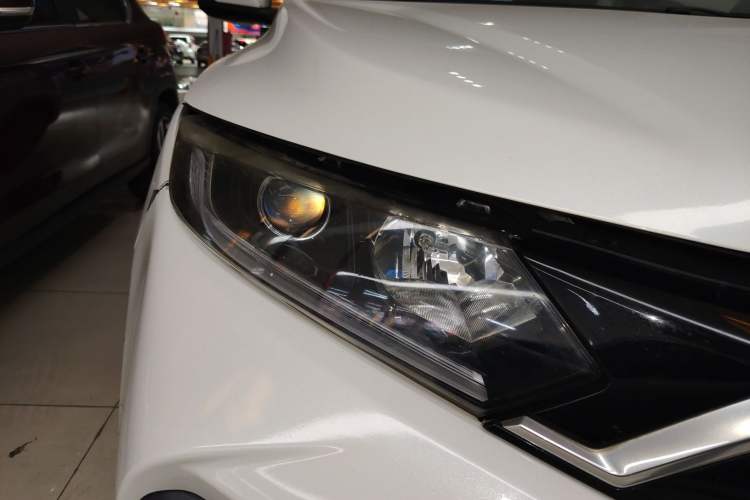 Used Honda XR-V 2020 1.5L CVT Comfort Version Right Front Headlight