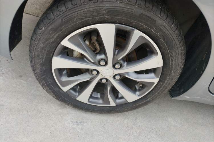 Used Buick Excelle GX 2018 18T Automatic Flagship Model
