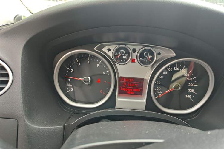 Used Ford Focus 2012 Hatchback Classic 1.8L Automatic Base Model
