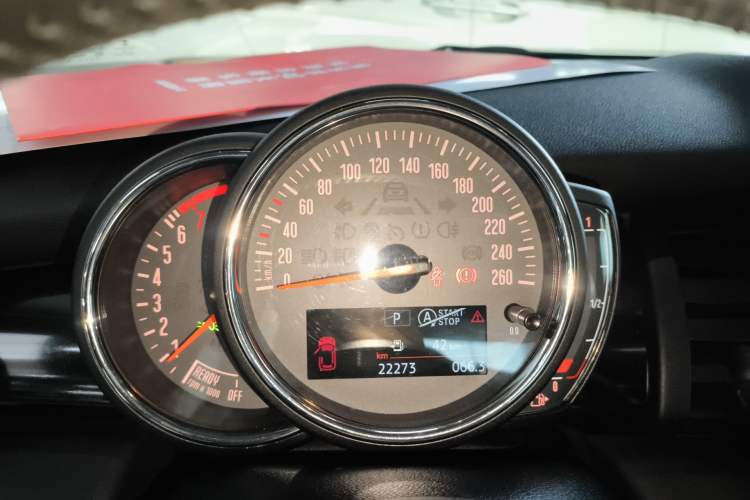 Used MINI 2019 1.5T COOPER Classic Edition