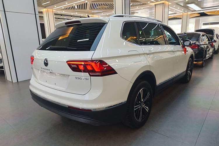 Used Volkswagen Tiguan L 2021 330TSI Automatic Two-Wheel Drive Smart Edition
