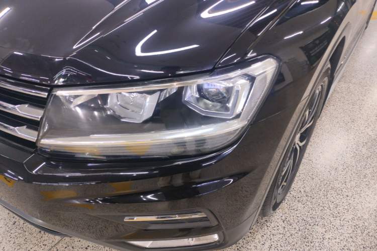 Used Volkswagen Tiguan L 2018 330TSI Automatic Two-Wheel Drive Luxury Edition
