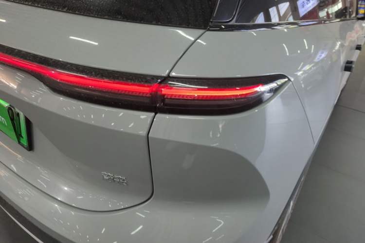 Used Nio ES6 2024 75 kWh
