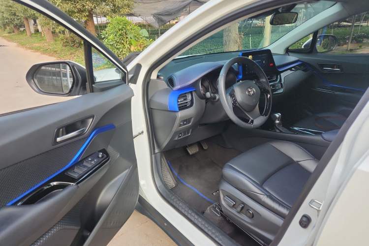 Used Toyota C-HR 2021 2.0L Luxury Edition