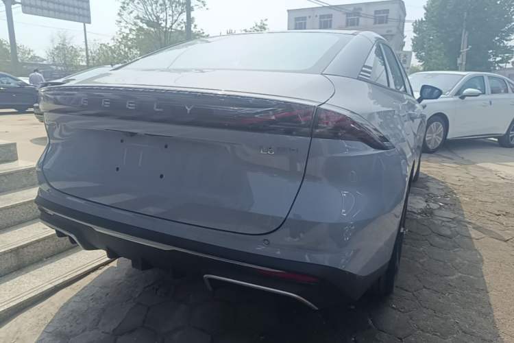 Used Geely Galaxy L6 2025 EM-i 140km Explorer+ Edition
