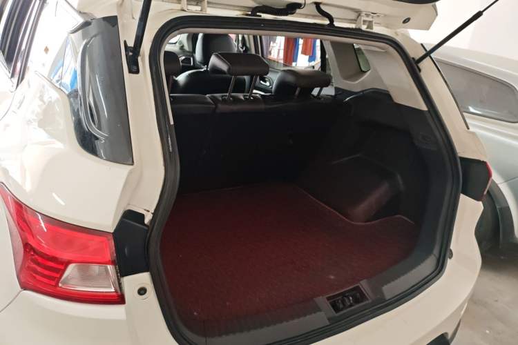 Used GAC Trumpchi GS4 2015 200T Manual Luxury Edition Trunk