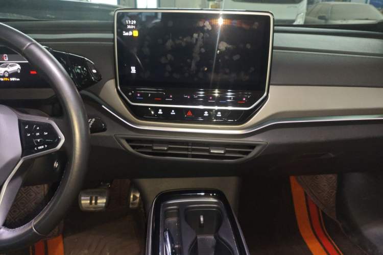 Used Volkswagen ID.4 CROZZ 2022 Long-Range Lite PRO Edition
