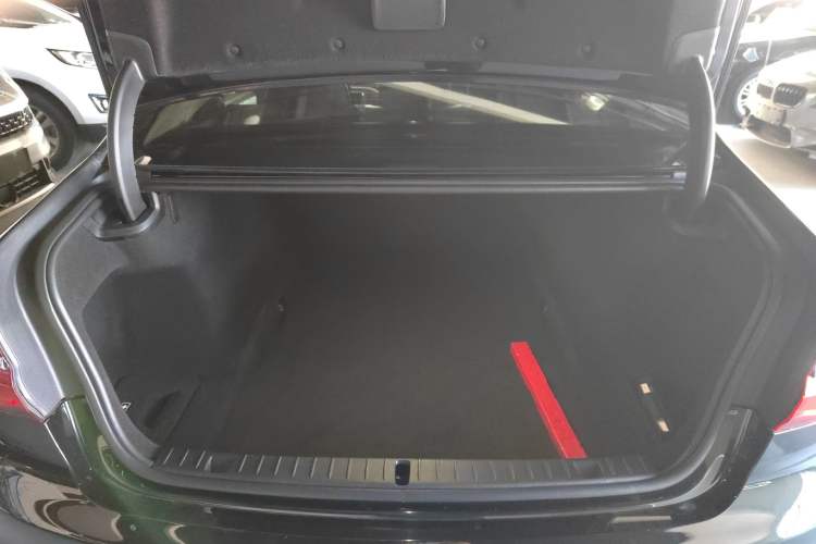 Used BMW 7 Series 2018 730Li Luxury Model Excellence Package