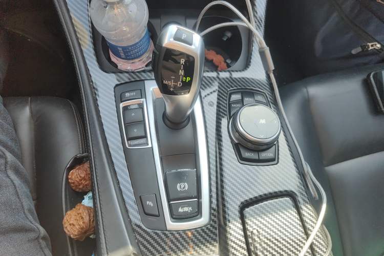 Used BMW 5 Series 2014 525Li Luxury Design Package