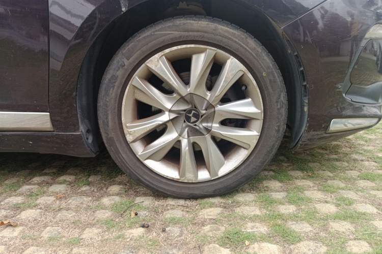 Used DS 5 2014 1.6T Luxury Edition THP160 Right Front Wheel Hub