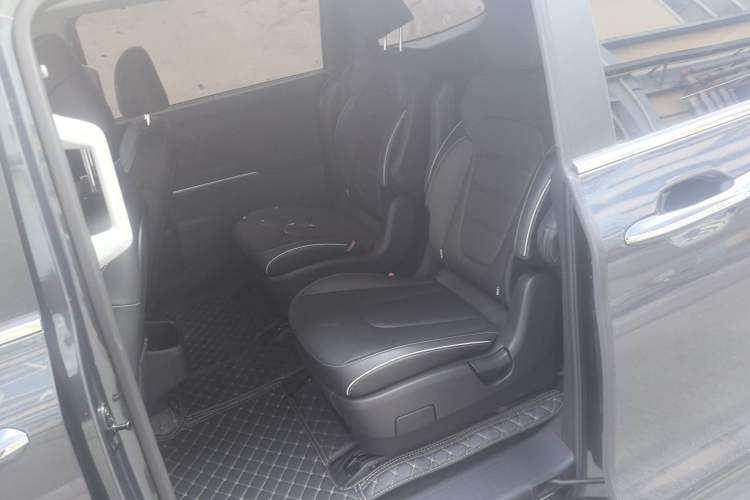 Used Hyundai Custo 2024 270TGDi LUX Prestige Edition
