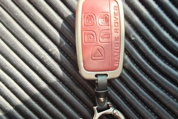 Used Land Rover Discovery Sport 2018 240 PS PURE Edition
