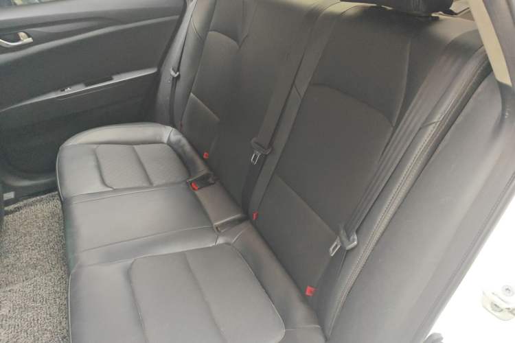 Used Changan Eado New Energy 2022 EV460 Smart Ride-Hailing Edition – Lithium Iron Phosphate
