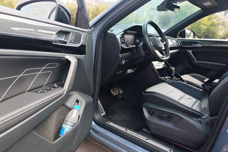 Used Volkswagen Tayron X 2020 380TSI Four-Wheel Drive Prestige Connected Version
