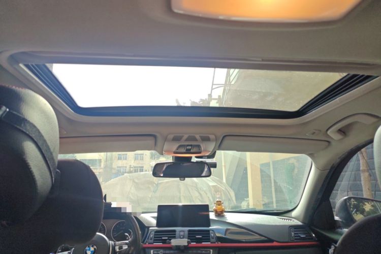 Used BMW 3 Series 2015 320i Luxury Edition Sports Design Package