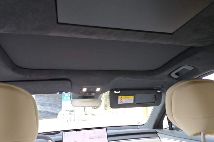 Used ONVO Luxeed L90 2025 Model—Max Seven-Seater Version
