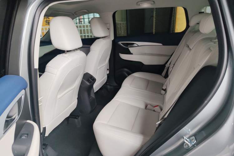 Used Buick Envision 2025 Encore Plus Four-Wheel Drive Avenir