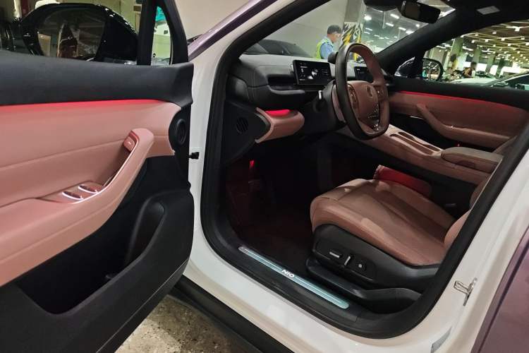 Used Nio EC6 2023 75 kWh
