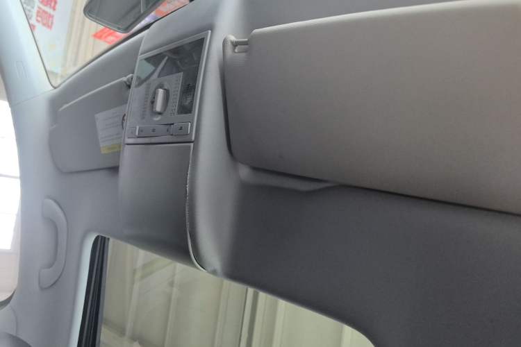 Used Volkswagen Polo 2014 1.6L Automatic Luxury Edition
