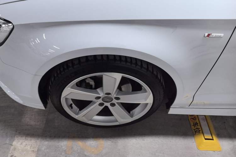 Used Audi A3 2020 Limousine 35 TFSI Fashion Edition China VI Emission Standard