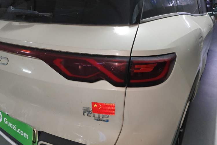 Used BYD Yuan UP 2024 401KM Leading Edition
