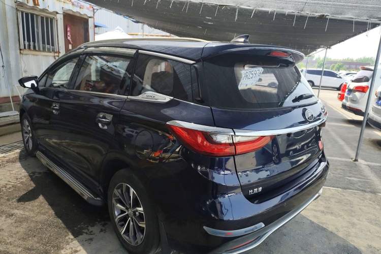 Used BYD Song MAX 2019 1.5T Automatic Smart Connect ZhiLian RuiDong 6-Seater China V Standard
