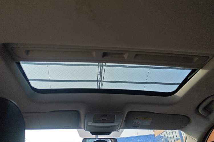 Used Roewe i5 2019 1.5L Manual 4G Connectable Langhao Edition