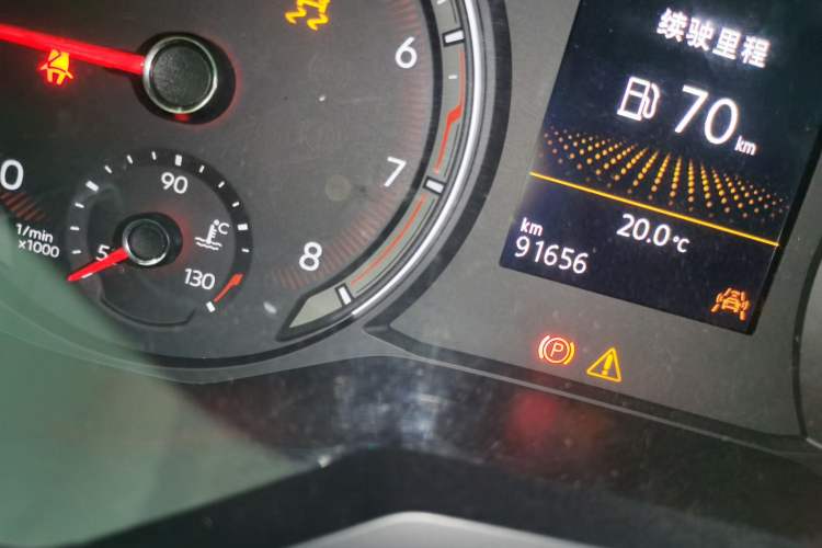 Used Volkswagen Tayron 2019 330TSI Two-Wheel Drive Luxury Model China VI Standard Odometer Close Up