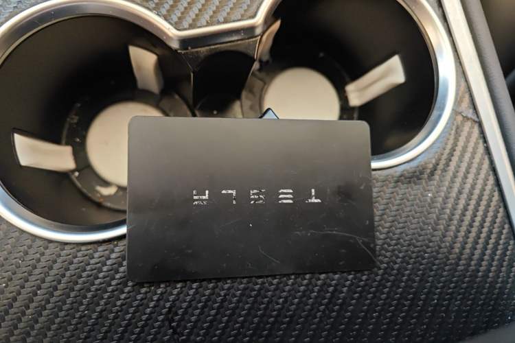 Used Tesla Model Y 2023 Rear-Wheel-Drive Version Vehicle Key