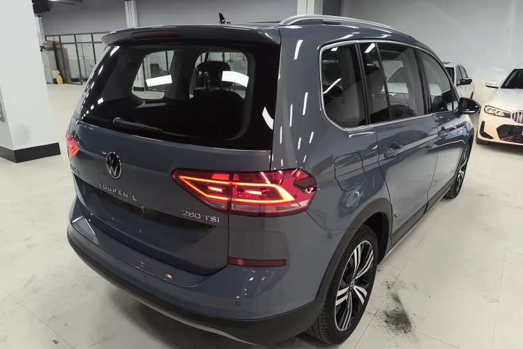 Used Volkswagen Touran 2021 Tiguan L 280TSI DSG Boundary Edition 6-Seater