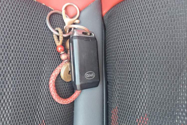 Used BYD e2 2019 Standard Range Model – Smart & Comfortable Version Vehicle Key