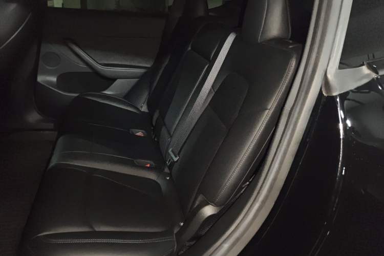 Used Tesla Model Y 2022 Rear-Wheel-Drive Version