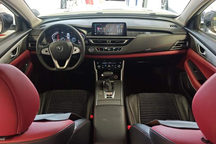 Used CHANGAN CS75 2023 Enjoy Edition 1.5T DCT Prestige Version
