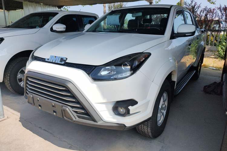 Used JMC Yuhu 5 2019 2.0T Diesel Manual Two-Wheel Drive Entry-Level China VI Standard