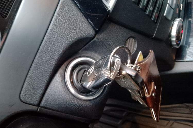 Used Mercedes-Benz C-Class 2013 C 180 Classic Grand Edition
