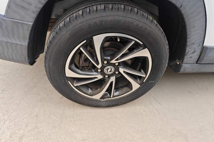Used Dongfeng Fengon S560 2018 1.8L CVT Prestige Model Right Rear Wheel Hub