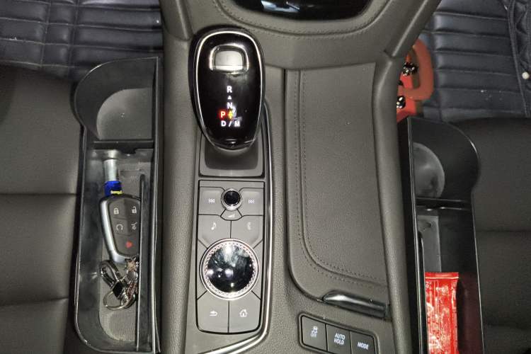 Used Cadillac XT6 2021 2.0T 6-Seater Two-Wheel Drive Luxury Version