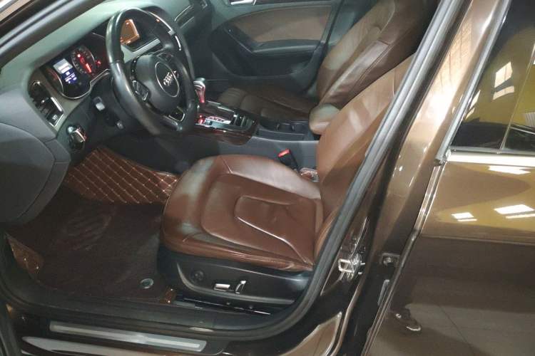 Used Audi A4L 2015 35 TFSI Automatic Comfort Model