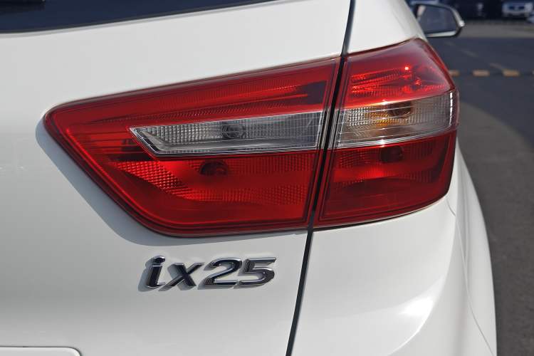 Used Hyundai ix25 2015 1.6L Automatic Two-Wheel Drive Smart GLS Trim