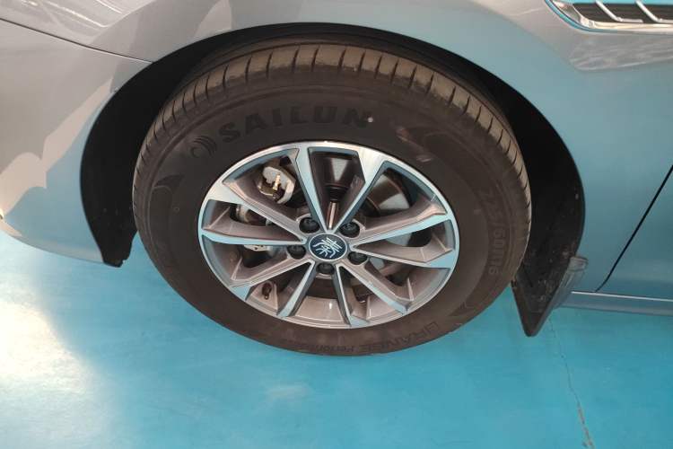 Used BYD Qin PLUS 2024 HONOR Edition DM-i 55KM Leading Model