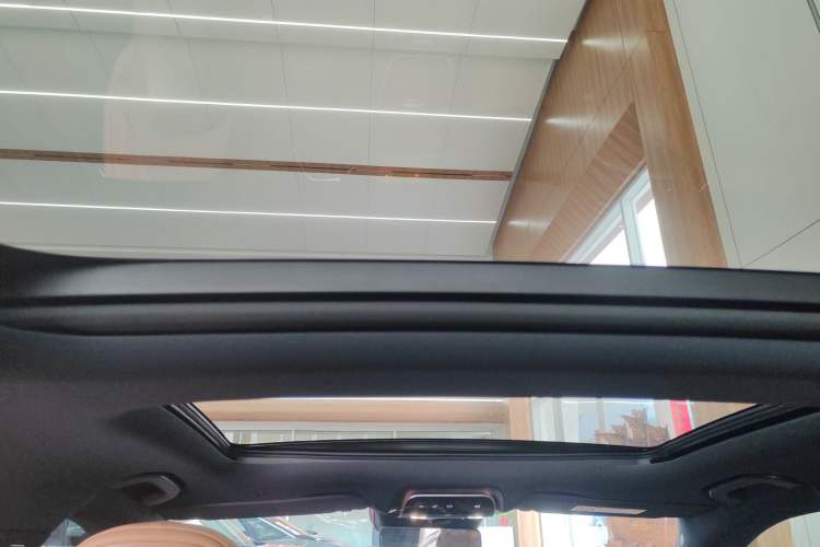 Used Mercedes-Benz E-Class 2025 Facelift E 300 L Fashion Edition