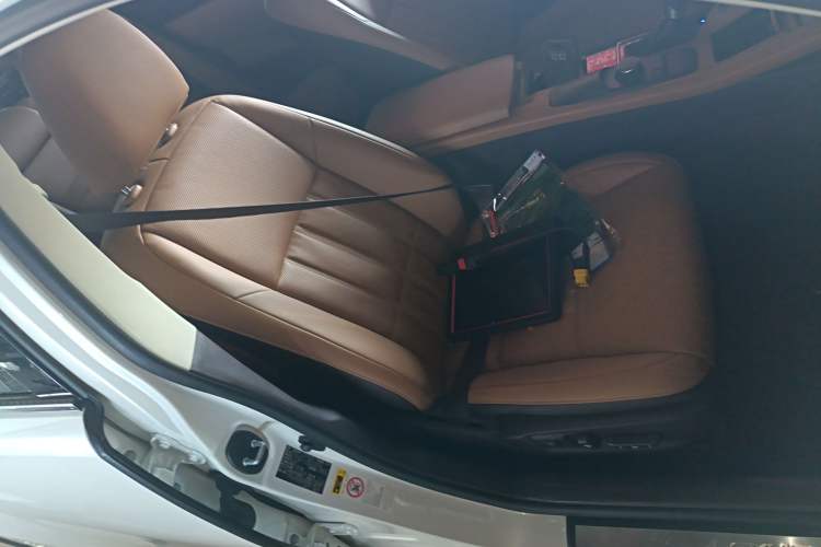 Used Lexus ES 2016 200 Midnight Special Limited Edition