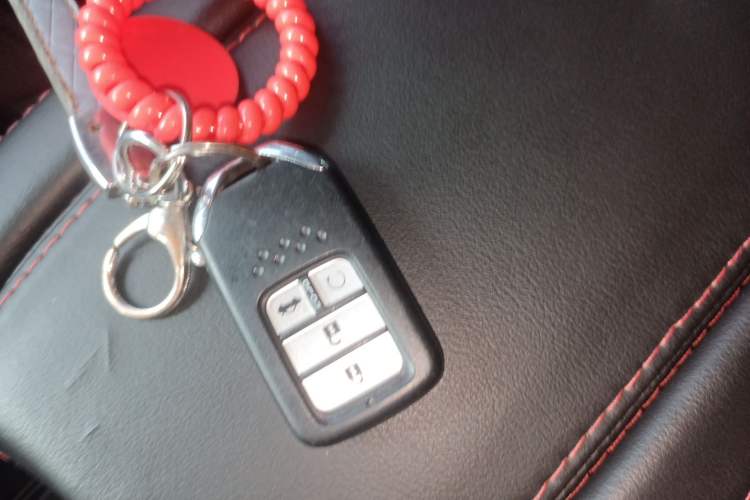 Used Honda Civic 2016 220TURBO CVT Luxury Edition Vehicle Key