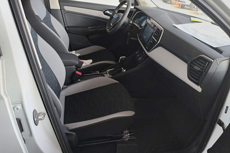 Used Jetta VS5 2026 Model, 280TSI Automatic Pioneer Edition
