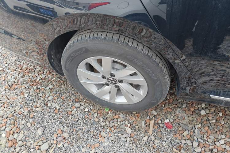 Used Volkswagen Passat New Energy 2025 430 PHEV Hybrid Business Edition Right Rear Wheel Hub